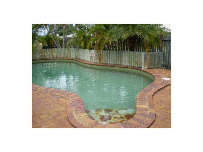 6/4 Pilot Street, Urangan QLD 4655
