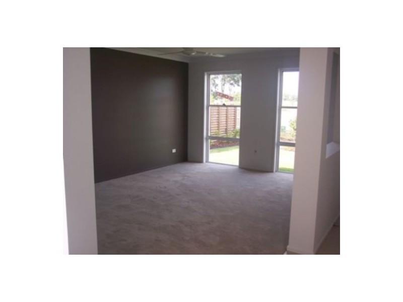 22 Captain Cook Street, Urraween QLD 4655