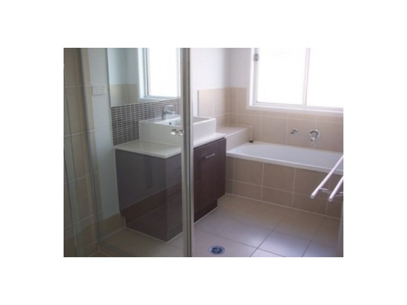 22 Captain Cook Street, Urraween QLD 4655