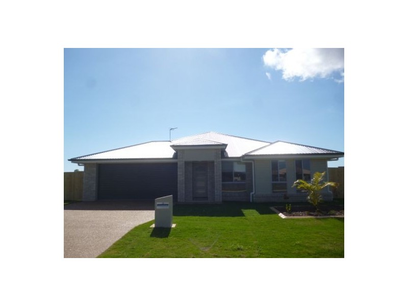25 Bounty, Eli Waters QLD 4655