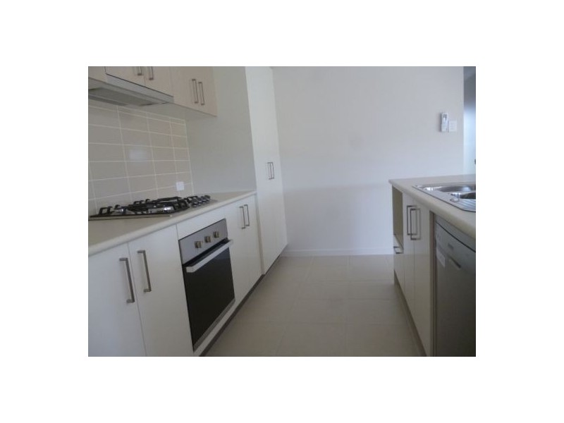 25 Bounty, Eli Waters QLD 4655