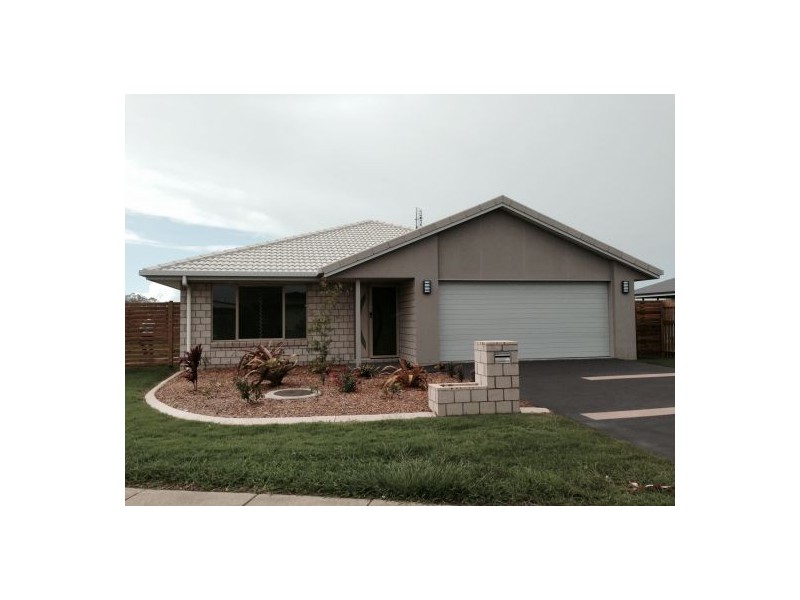 35 Bounty Circuit, Eli Waters QLD 4655