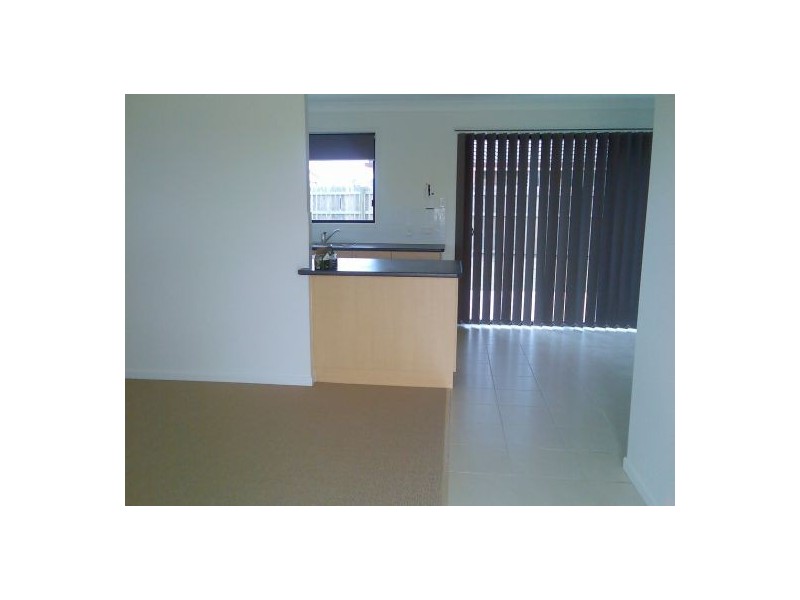 41 Gunsynd Way, Point Vernon QLD 4655