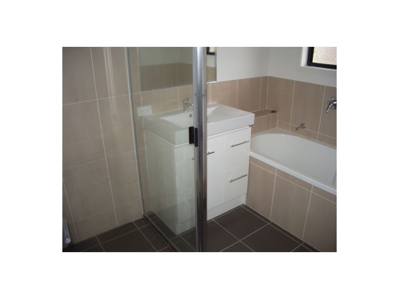 41 Gunsynd Way, Point Vernon QLD 4655