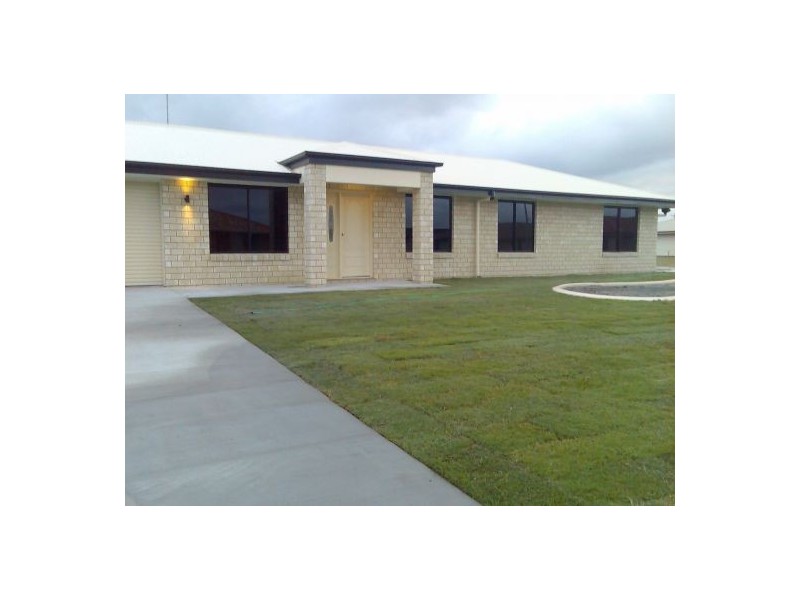 41 Gunsynd Way, Point Vernon QLD 4655