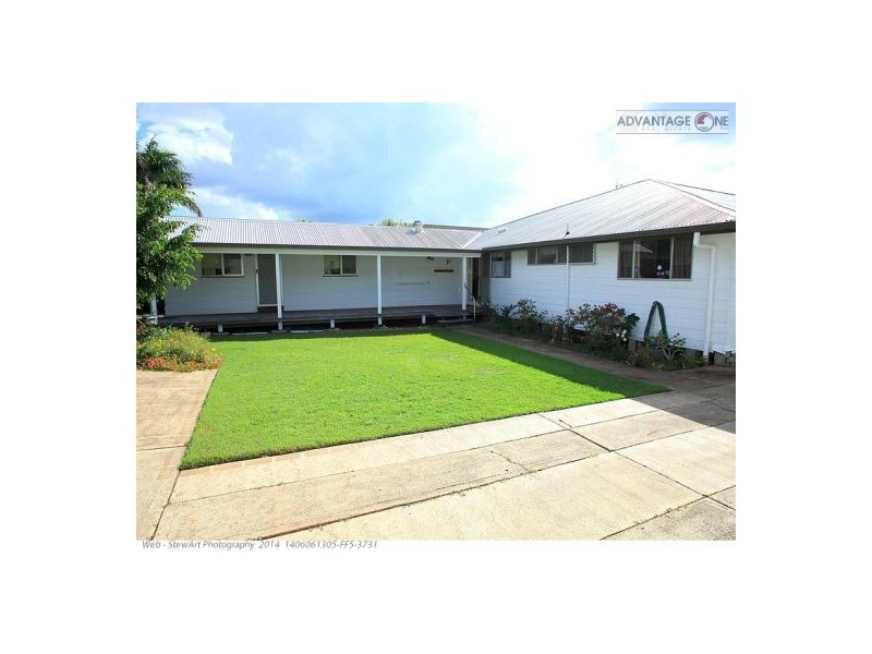 41 Kent St, Urangan QLD 4655