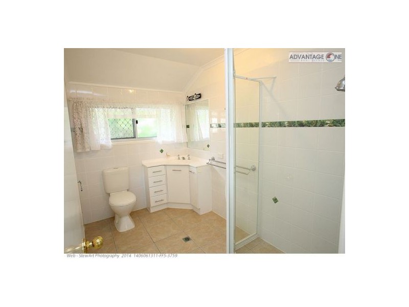 41 Kent St, Urangan QLD 4655