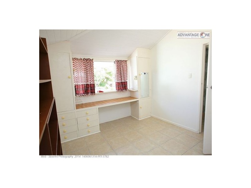 41 Kent St, Urangan QLD 4655