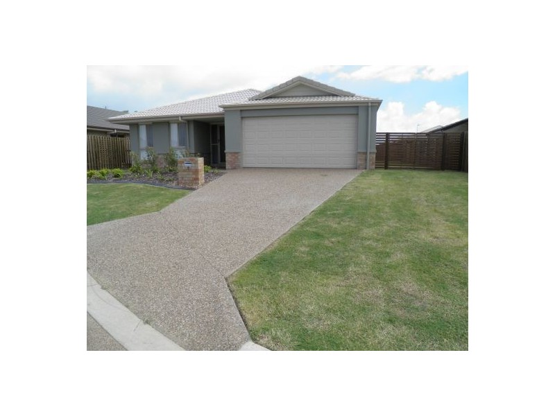 7 Burke Crt, Urraween QLD 4655