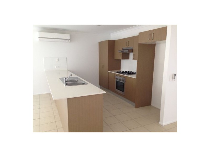 7 Burke Crt, Urraween QLD 4655