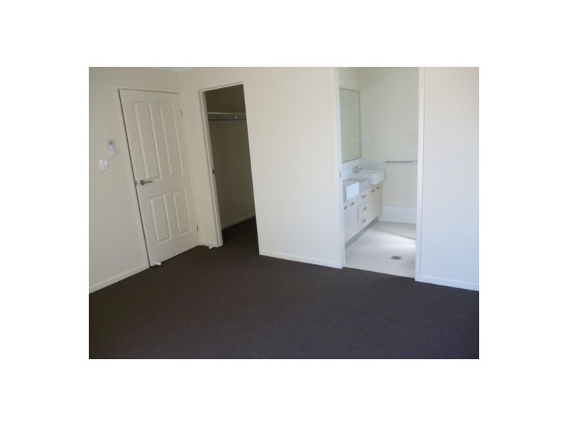 69 Gilston Road, Wondunna QLD 4655