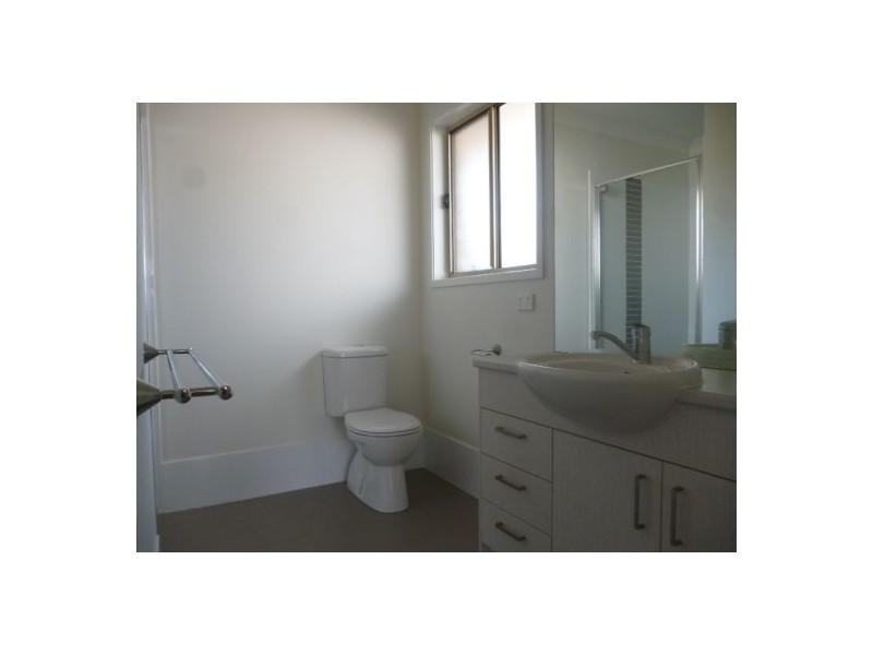 19 Roebuck Street, Urraween QLD 4655