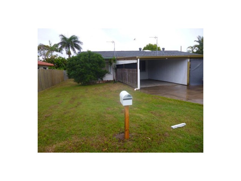 6a Saunders Street, Point Vernon QLD 4655