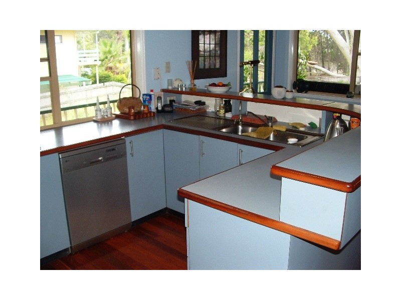 663 Esplanade, Urangan QLD 4655