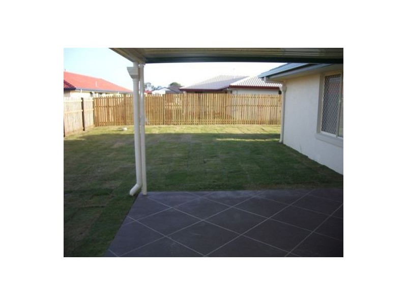 10 Protector Way, Eli Waters QLD 4655