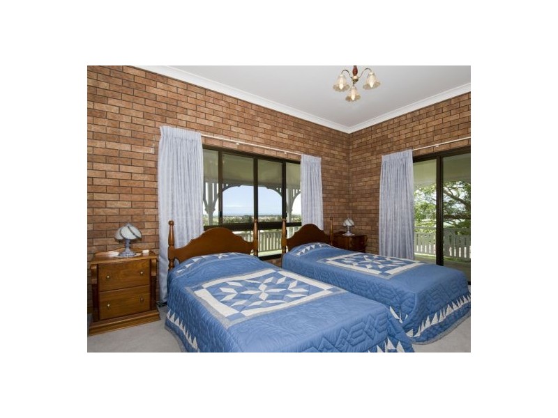 22 Neisler Court, Kawungan QLD 4655