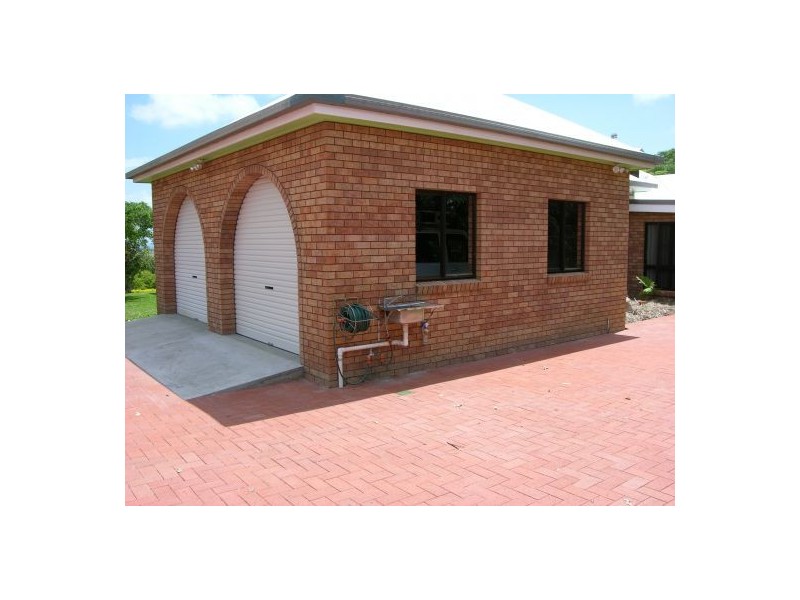 22 Neisler Court, Kawungan QLD 4655