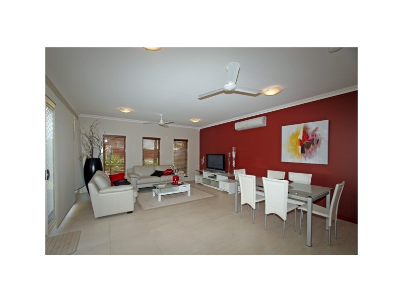 46-48 Taylor Street, Pialba QLD 4655