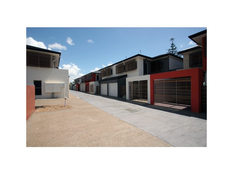 46-48 Taylor Street, Pialba QLD 4655