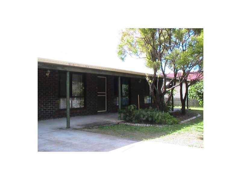 93 Pulgul Street, Urangan QLD 4655
