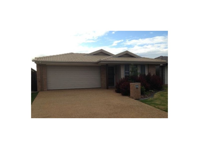 75 Augustus Blvd, Urraween QLD 4655