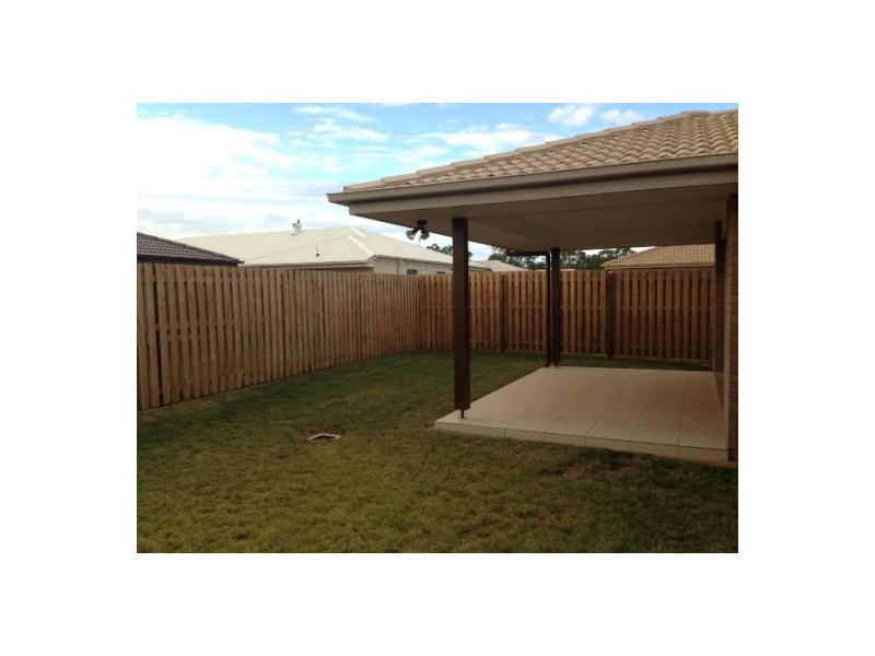 75 Augustus Blvd, Urraween QLD 4655