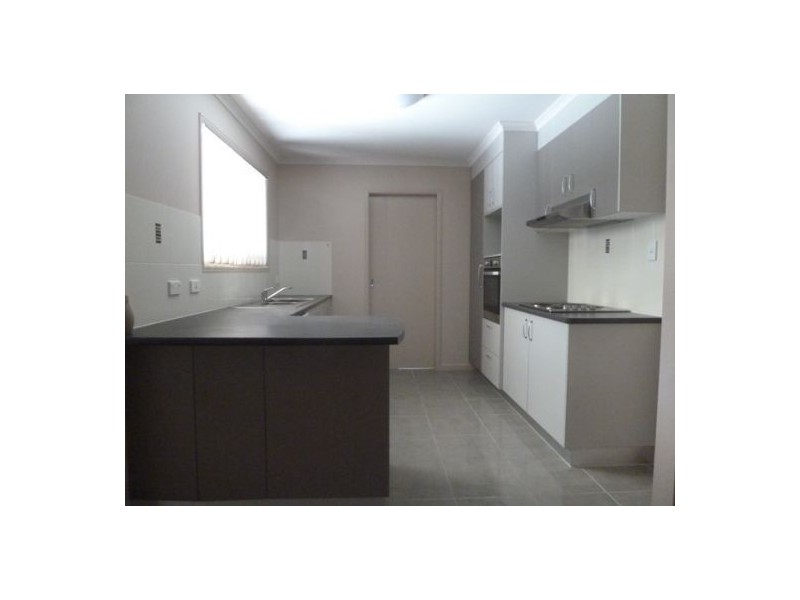 15 Crystal Court, Urangan QLD 4655