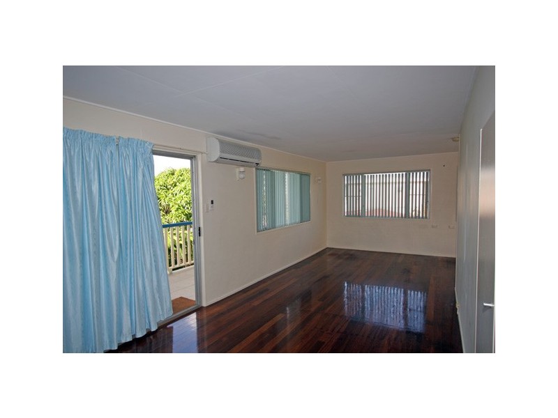 389 Boat Harbour Drive, Scarness QLD 4655