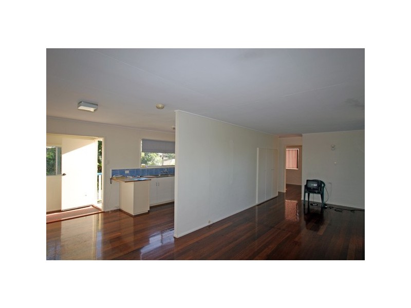 389 Boat Harbour Drive, Scarness QLD 4655