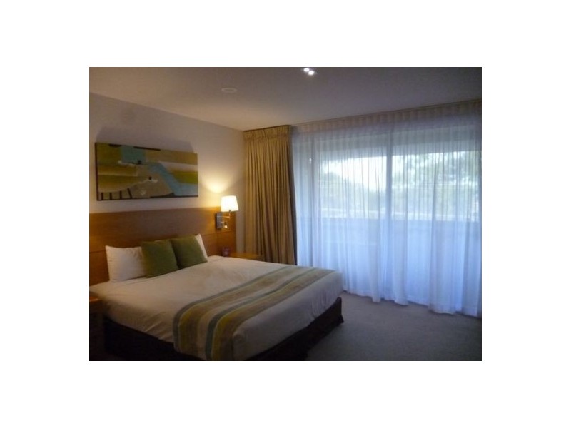 627 Esplanade, Urangan QLD 4655