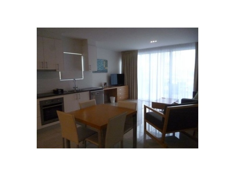 627 Esplanade, Urangan QLD 4655
