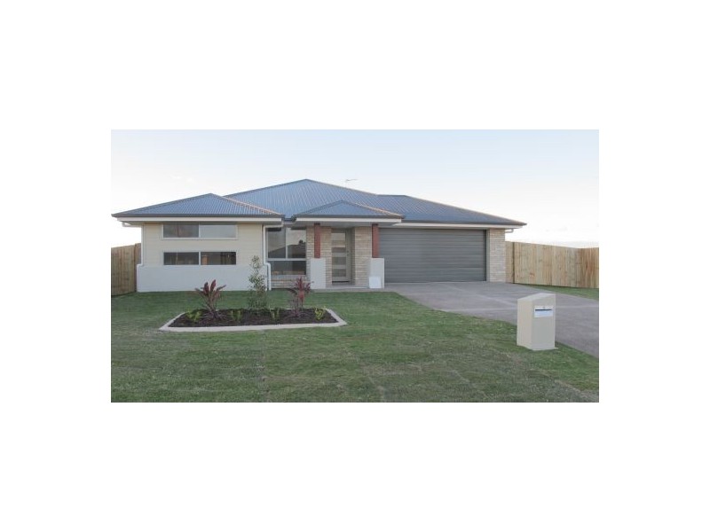 6 Kirra Court, Eli Waters QLD 4655