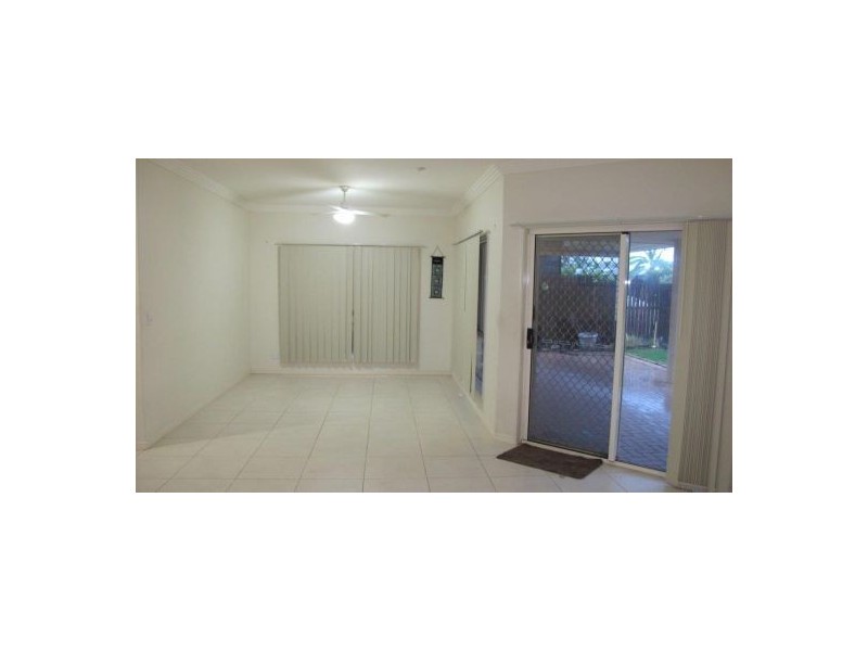 17 Harly Court, Urraween QLD 4655
