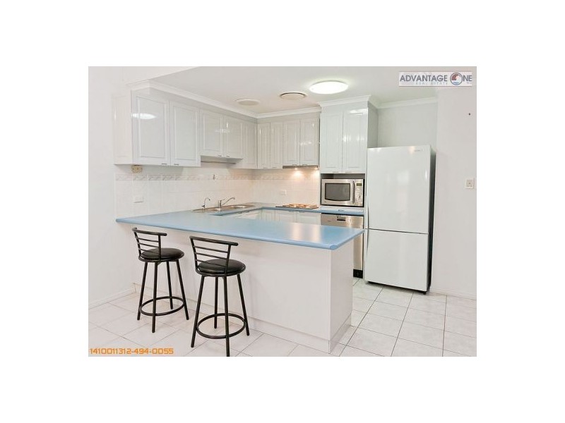 Unit 5 72 Miller St, Urangan QLD 4655