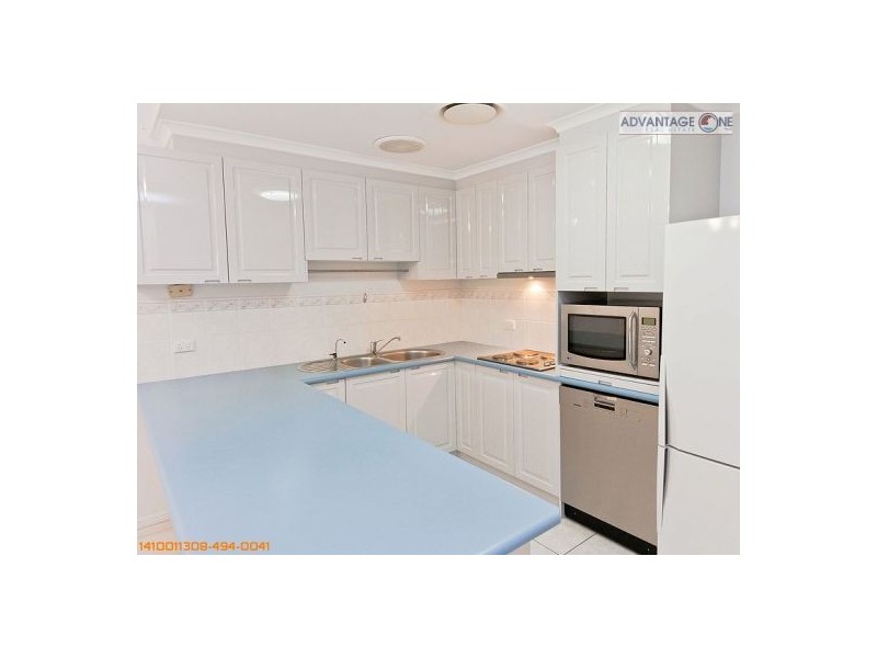 Unit 5 72 Miller St, Urangan QLD 4655