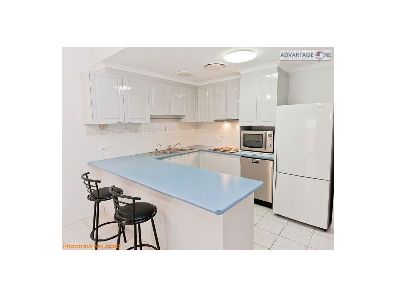 Unit 5 72 Miller St, Urangan QLD 4655