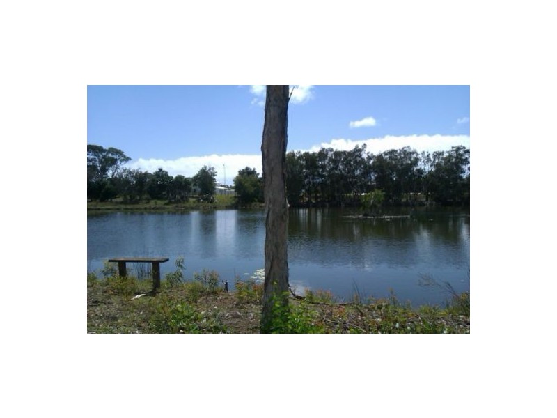 29 Sirenia Drive, Burrum Heads QLD 4659