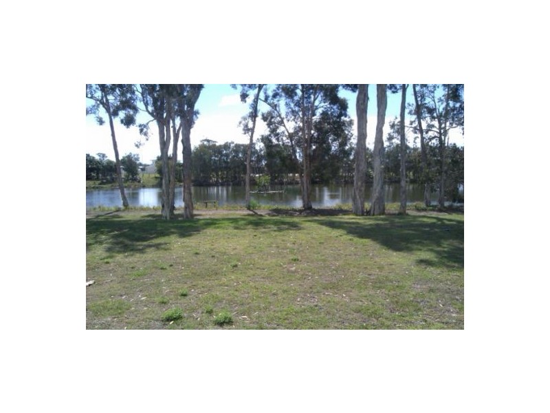 29 Sirenia Drive, Burrum Heads QLD 4659