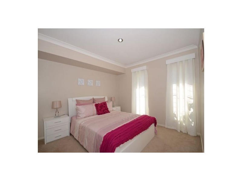 13 FULMAR COURT, Burrum Heads QLD 4659