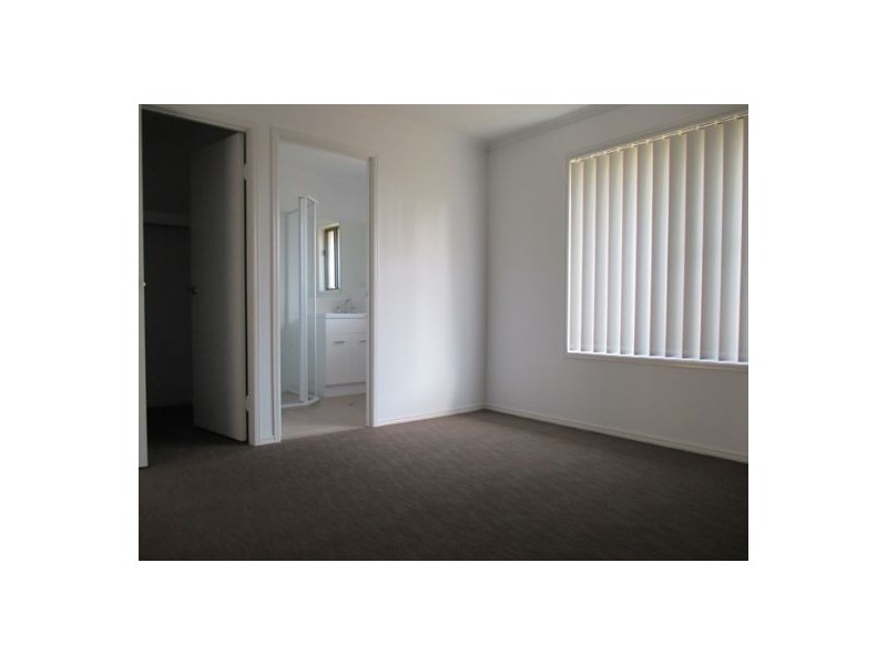 8 Corella Street, Kawungan QLD 4655