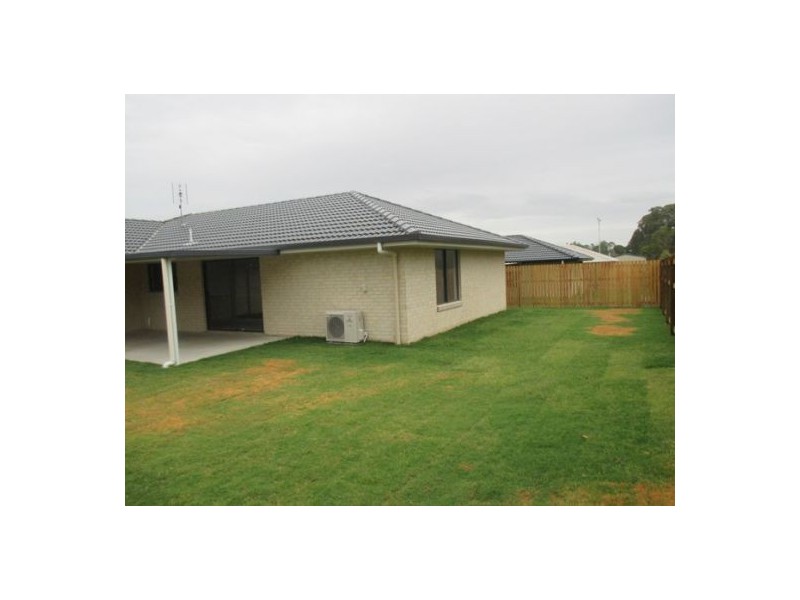 8 Corella Street, Kawungan QLD 4655