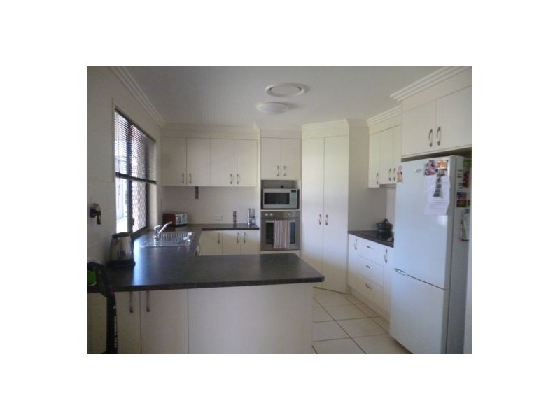 18 Bayswater Drive, Urraween QLD 4655