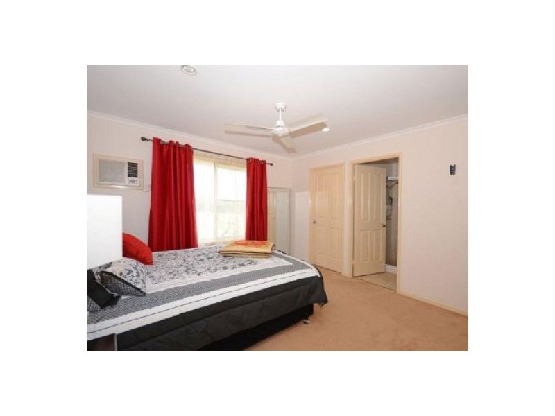 57 ROSEWOOD AVENUE, Wondunna QLD 4655