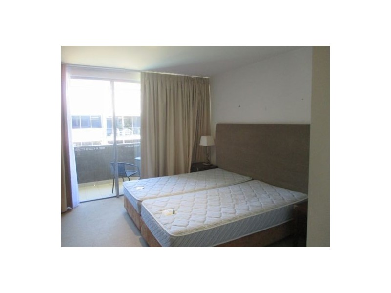 2107/627 Esplanade, Urangan QLD 4655