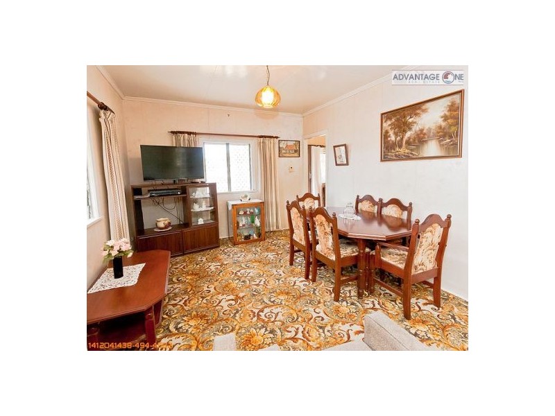 33 Kent St, Urangan QLD 4655