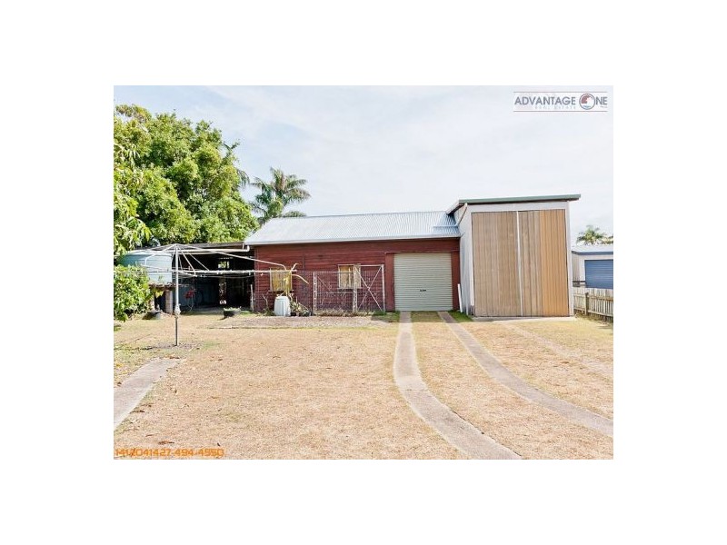33 Kent St, Urangan QLD 4655