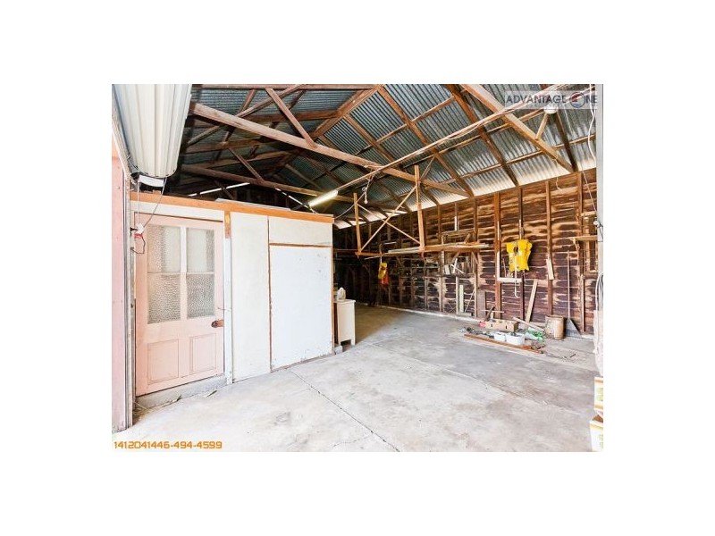 33 Kent St, Urangan QLD 4655