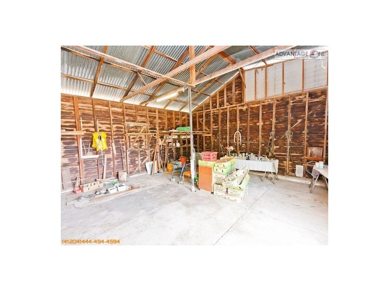 33 Kent St, Urangan QLD 4655