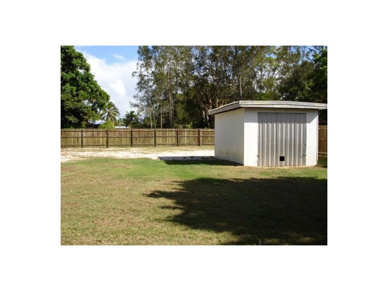 546 Esplanade, Urangan QLD 4655