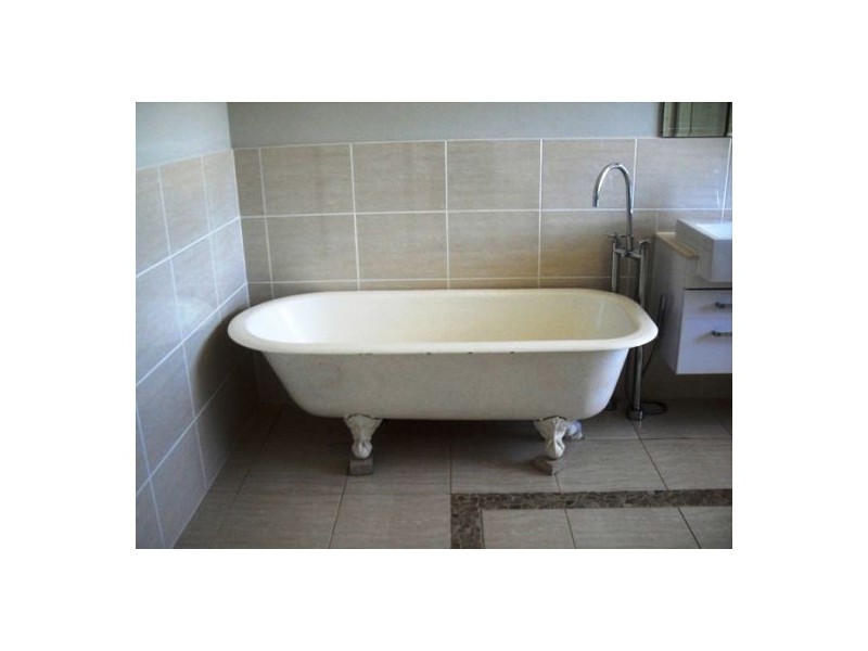 7 Daintree Drive, Urangan QLD 4655